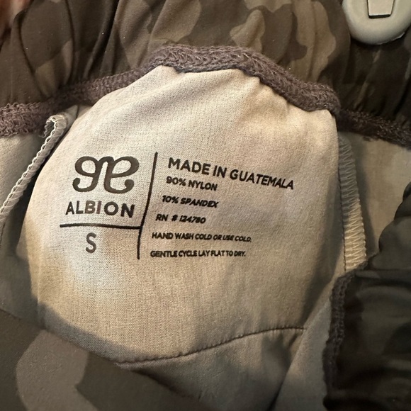 Albion Fit Animal Print Neutral Jetsetter Pants Joggers With Pockets Zipper - Picture 9 of 9